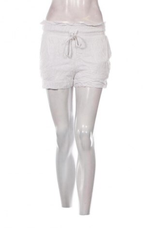 Дамски къс панталон Unbranded, Размер S, Цвят Бял, Цена 9,20 €