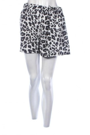 Дамски къс панталон Unbranded, Размер L, Цвят Многоцветен, Цена 9,78 €