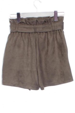 Дамски къс панталон Vero Moda, Размер XS, Цвят Бежов, Цена 5,11 €