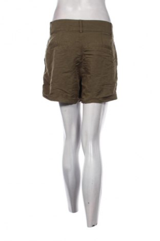 Pantaloni scurți de femei Vero Moda, Mărime XL, Culoare Verde, Preț 31,99 Lei