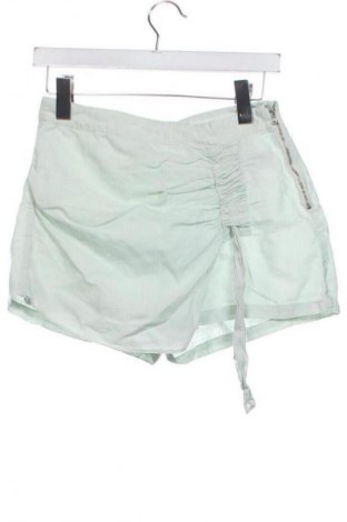 Damen Shorts Zara, Größe S, Farbe Grün, Preis 10,99 €