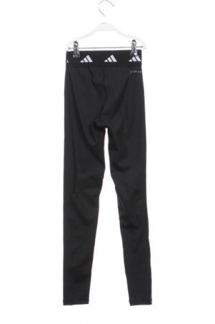 Дамски клин Adidas, Размер XXS, Цвят Черен, Цена 29,14 €