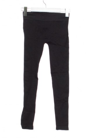 Дамски клин Unbranded, Размер XS, Цвят Черен, Цена 4,60 €