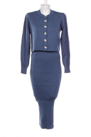 Γυναικείο κοστούμι Trendyol, Μέγεθος XL, Χρώμα Μπλέ, Τιμή 23,14 €