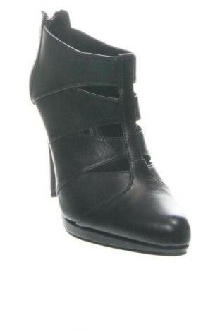 Dámske topánky  Alesya, Veľkosť 36, Farba Čierna, Cena  71,95 €