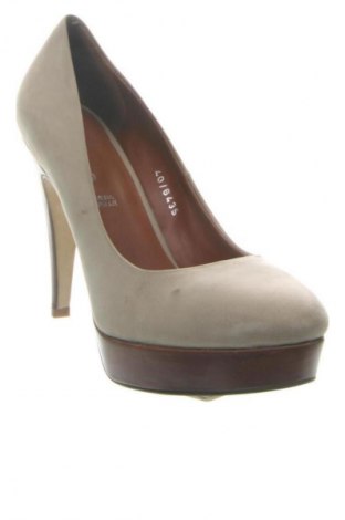 Dámske topánky  Alesya, Veľkosť 40, Farba Béžová, Cena  70,95 €