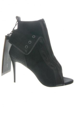 Dámske topánky  H&M, Veľkosť 41, Farba Čierna, Cena  56,34 €