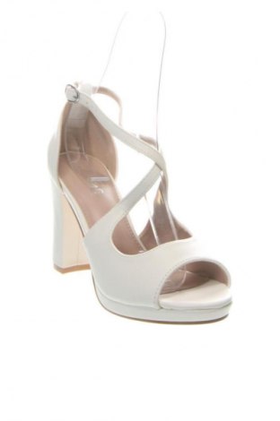 Dámske topánky  Unbranded, Veľkosť 36, Farba Biela, Cena  24,94 €