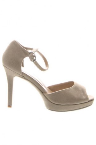 Dámske topánky  Unbranded, Veľkosť 37, Farba Béžová, Cena  17,95 €