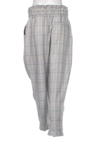 Dámské kalhoty  Bershka, Velikost M, Barva Vícebarevné, Cena  259,00 Kč