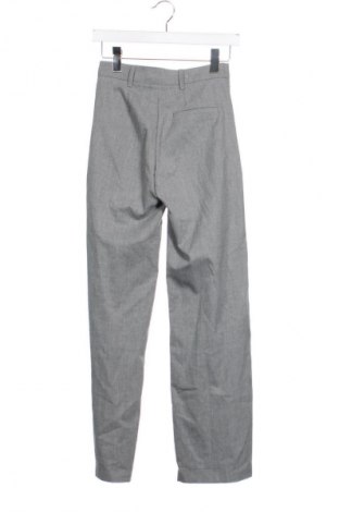 Női nadrág Bershka, Méret XS, Szín Szürke, Ár 4 139 Ft