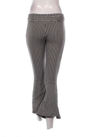 Дамски панталон Bershka, Размер S, Цвят Многоцветен, Цена 15,33 €