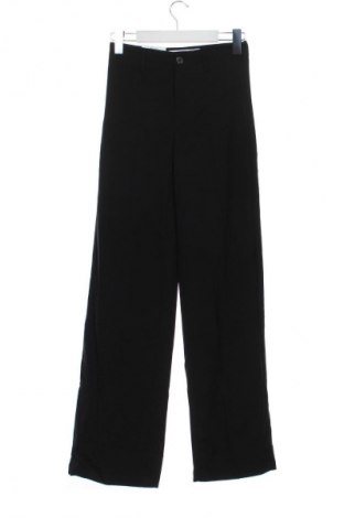 Pantaloni de femei Bershka, Mărime XS, Culoare Negru, Preț 99,99 Lei
