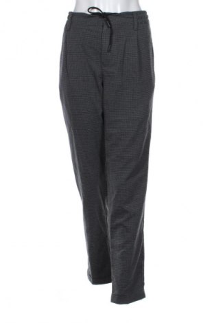 Дамски панталон C&A, Размер XL, Цвят Многоцветен, Цена 3,57 €