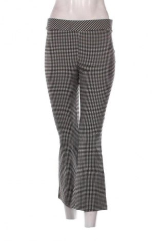 Pantaloni de femei Calzedonia, Mărime M, Culoare Multicolor, Preț 57,99 Lei