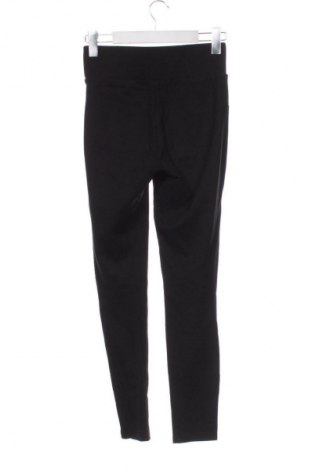 Γυναικείο παντελόνι F&F, Μέγεθος XS, Χρώμα Μαύρο, Τιμή 7,99 €