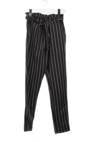 Дамски панталон Fashion nova, Размер XS, Цвят Многоцветен, Цена 2,04 €