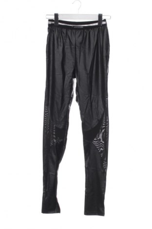 Дамски панталон Glamorous, Размер XXS, Цвят Черен, Цена 2,04 €