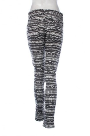 Pantaloni de femei H&M, Mărime L, Culoare Multicolor, Preț 13,35 Lei
