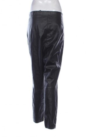 Γυναικείο παντελόνι H&M, Μέγεθος 3XL, Χρώμα Μαύρο, Τιμή 13,99 €