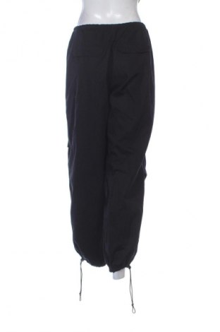 Γυναικείο παντελόνι H&M Divided, Μέγεθος L, Χρώμα Μαύρο, Τιμή 13,80 €