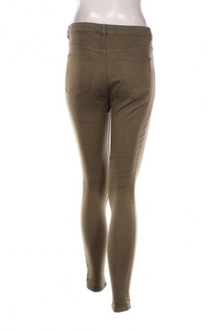 Дамски панталон H&M Divided, Размер M, Цвят Зелен, Цена 7,66 €