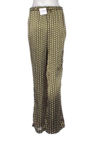 Γυναικείο παντελόνι I Saw It First, Μέγεθος M, Χρώμα Πολύχρωμο, Τιμή 5,99 €