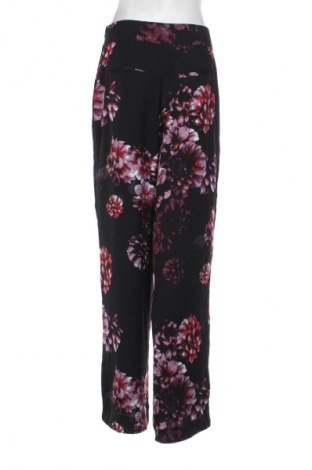 Дамски панталон Lindex, Размер M, Цвят Многоцветен, Цена 11,24 €