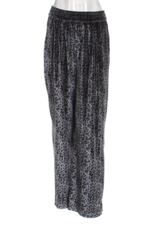 Pantaloni de femei Monique, Mărime M, Culoare Multicolor, Preț 101,99 Lei