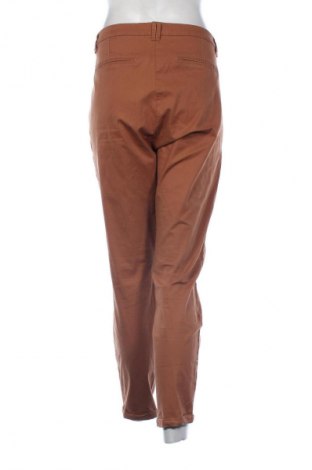 Дамски панталон Piazza Italia, Размер XL, Цвят Кафяв, Цена 15,33 €