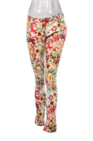 Pantaloni de femei Rinascimento, Mărime M, Culoare Multicolor, Preț 376,99 Lei