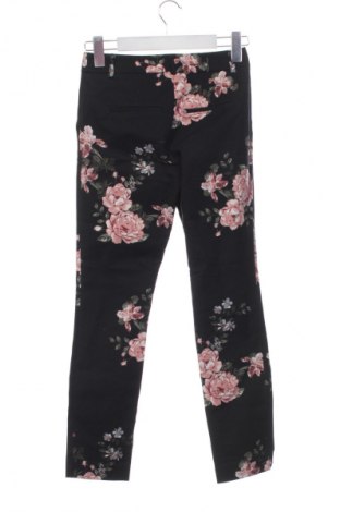 Γυναικείο παντελόνι Stradivarius, Μέγεθος XXS, Χρώμα Πολύχρωμο, Τιμή 9,99 €