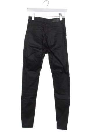 Дамски панталон Stradivarius, Размер S, Цвят Черен, Цена 8,18 €