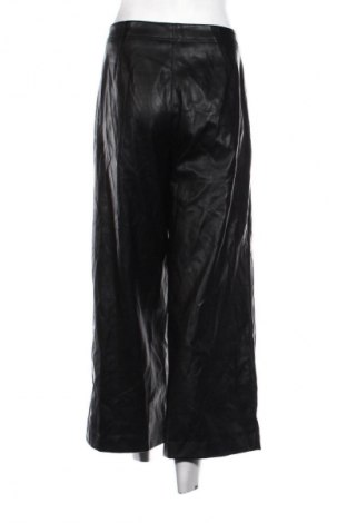 Дамски панталон Stradivarius, Размер M, Цвят Черен, Цена 10,22 €