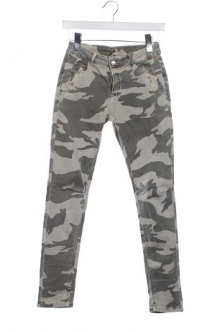 Дамски панталон Unbranded, Размер S, Цвят Многоцветен, Цена 9,20 €