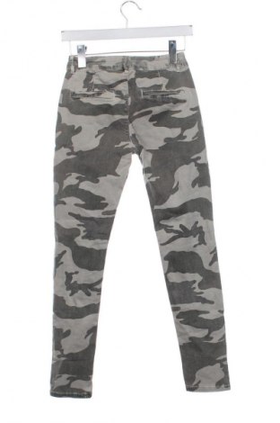 Дамски панталон Unbranded, Размер S, Цвят Многоцветен, Цена 9,20 €