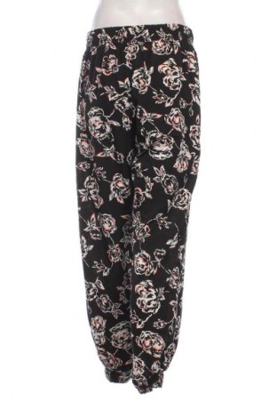 Дамски панталон Unbranded, Размер L, Цвят Многоцветен, Цена 8,69 €