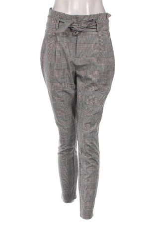 Pantaloni de femei Vero Moda, Mărime M, Culoare Multicolor, Preț 10,99 Lei