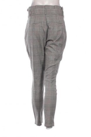 Pantaloni de femei Vero Moda, Mărime M, Culoare Multicolor, Preț 10,99 Lei