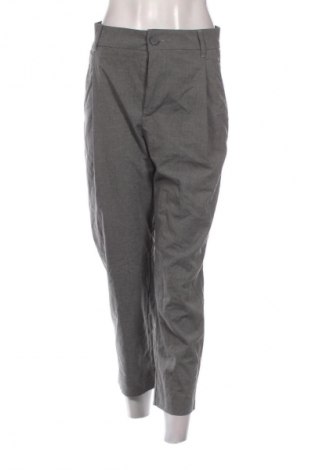 Pantaloni de femei Zara, Mărime M, Culoare Gri, Preț 20,99 Lei