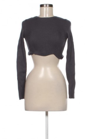 Pulover de femei Bershka, Mărime S, Culoare Gri, Preț 30,99 Lei