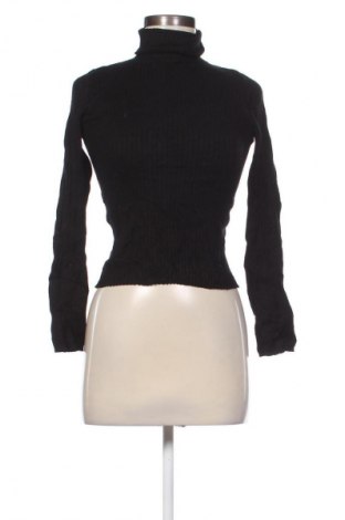 Dámský svetr Bershka, Velikost M, Barva Černá, Cena  159,00 Kč