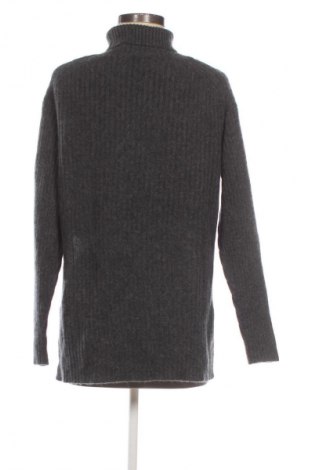 Γυναικείο πουλόβερ FTC, Μέγεθος S, Χρώμα Μαύρο, Τιμή 227,32 €