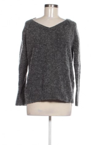 Dámský svetr VILA, Velikost S, Barva Šedá, Cena  179,00 Kč