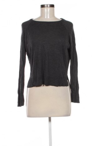 Dámský svetr Zara, Velikost M, Barva Šedá, Cena  139,00 Kč