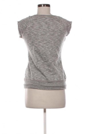 Top sport de damă. Blind Date, Mărime XS, Culoare Multicolor, Preț 7,99 Lei