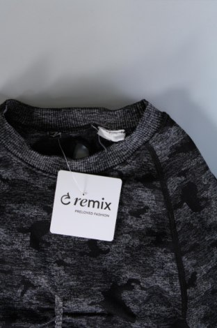 Top sport de damă. Unbranded, Mărime M, Culoare Multicolor, Preț 12,99 Lei