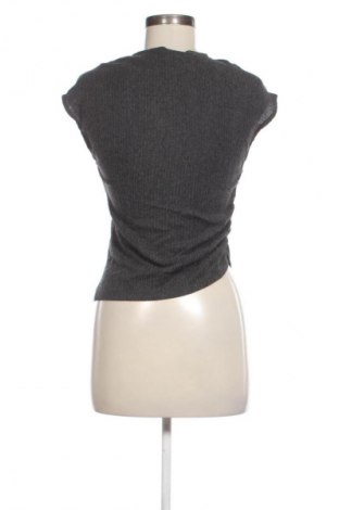 Дамски топ Pull&Bear, Размер L, Цвят Черен, Цена 16,36 €