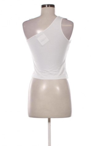 Дамски топ Stradivarius, Размер M, Цвят Бял, Цена 8,18 €