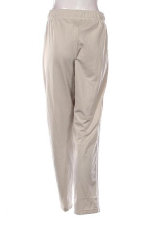 Дамско спортно долнище Adidas, Размер L, Цвят Екрю, Цена 28,12 €